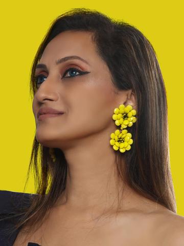 Rosalie blooming drop earrings (yellow)